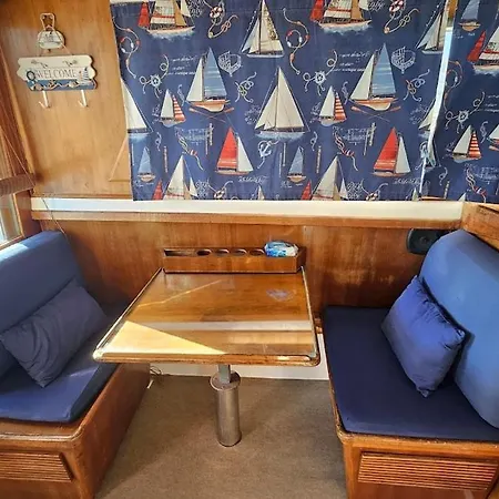 Boat Speedboat G44 Lisbon