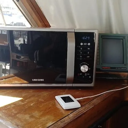 Boat Speedboat G44 Úszó hotel